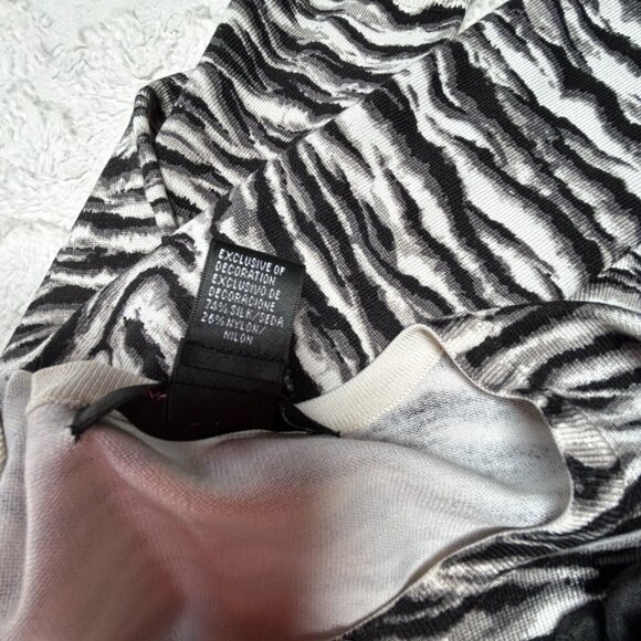 SILX by August Silk Womens Zebra Print Cardigan Sweater Small Black 3/4 Sleeve - Picture 4 of 8